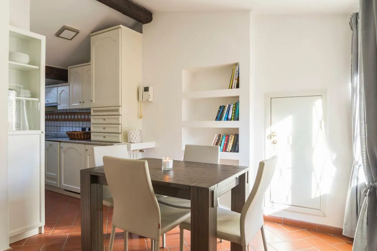 Apartment Milano Duomo Cute Home Italy