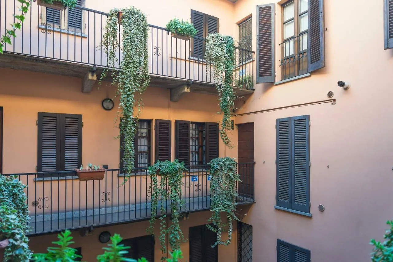Apartment Milano Duomo Cute Home Italy